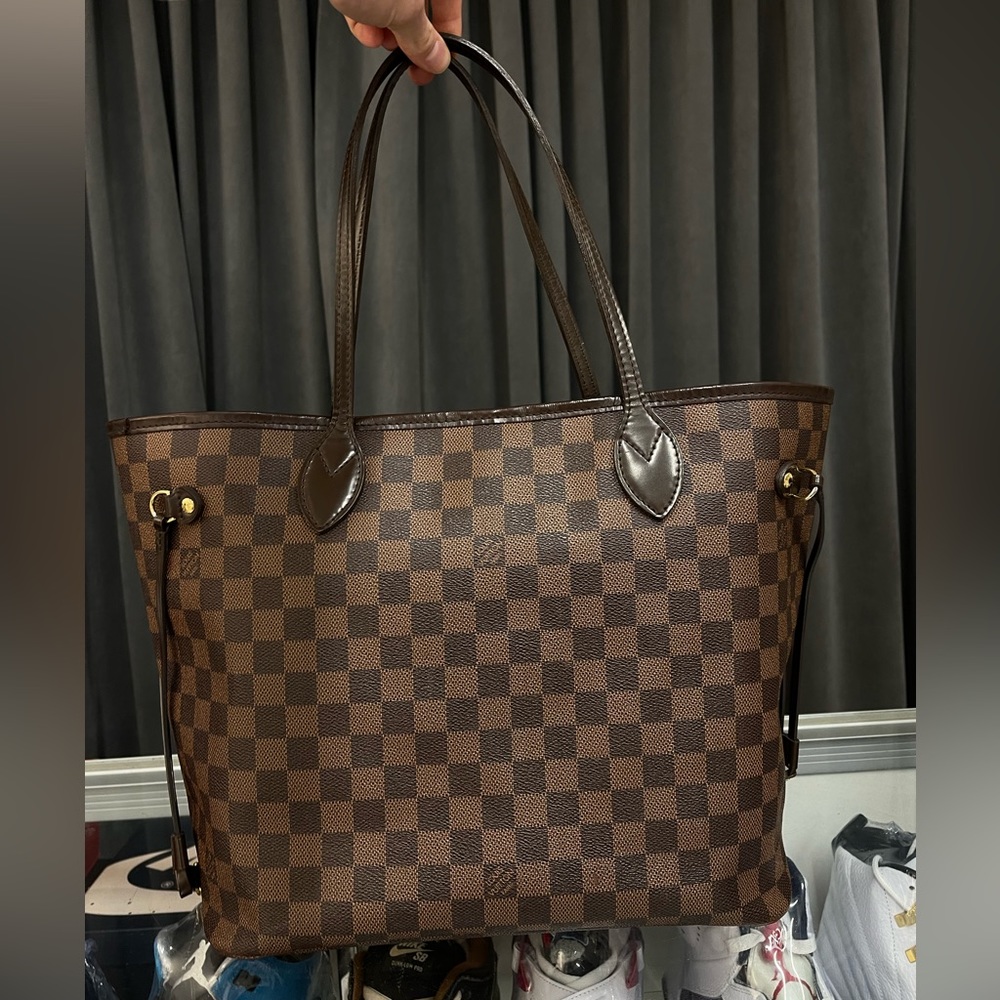 Louis Vuitton Damier Ebene Neverfull MM